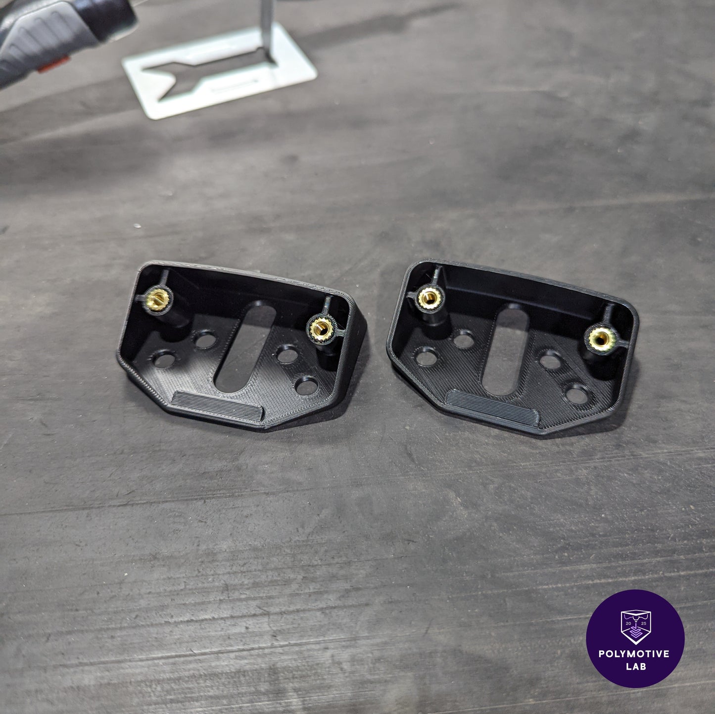 Stedi Angled Rock Light Mount (Pair)